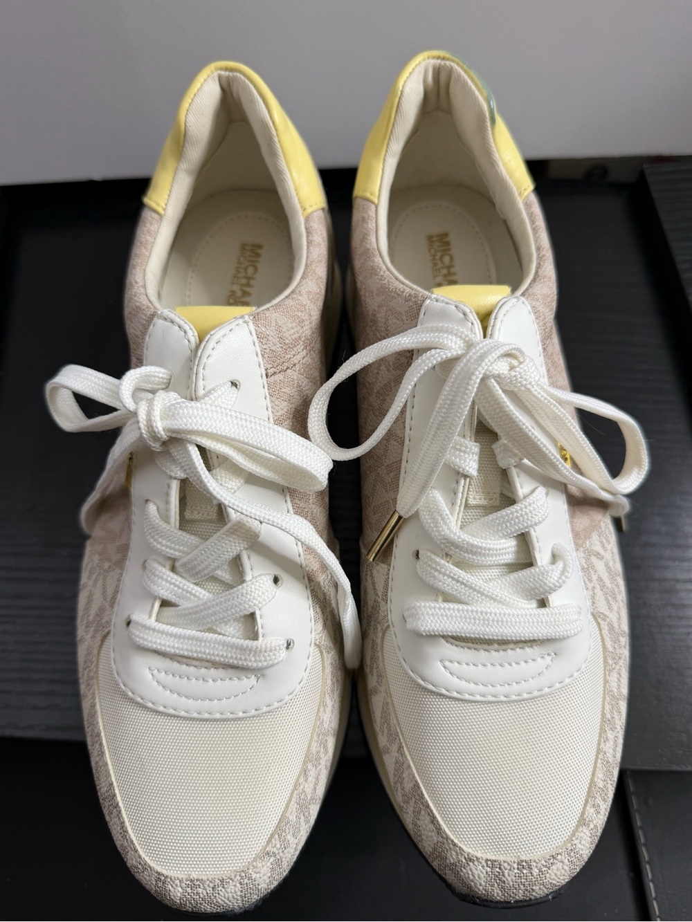 Michael Kors Cream & Yellow Logo-Trim Sneakers